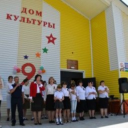Показ записи концерта «О героях былых времен...»