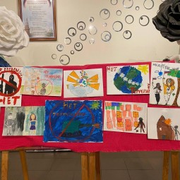 Выставка «Мир без терроризма глазами детей»