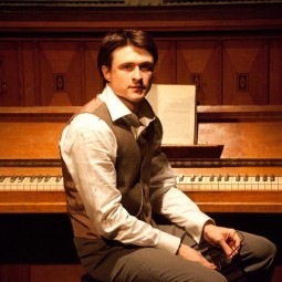 Спектакль «Доктор. Первый год»