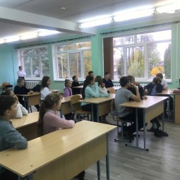 Информационный час «Заступники Отечества»