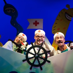 Спектакль «Айболит»