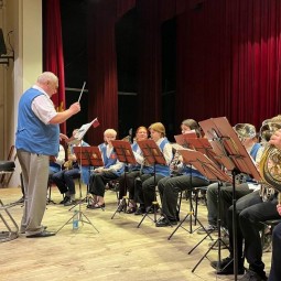Концерт, посвященный 75-летию дирижера Молодежного духового оркестра