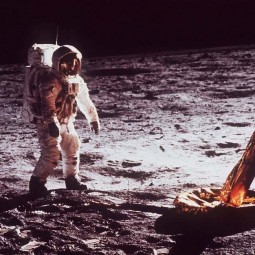 Событие в истории: межпланетная станция «Луна-10» первая в мире вышла на орбиту Луны