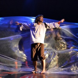 Показ записи спектакля «Тысяча первое объяснение в любви Казанове»