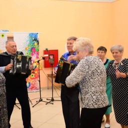 «Яблочный Спас–яблок припас»