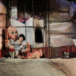 Спектакль «Серебряное копытце»