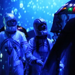 Спектакль «Сердце Земли. Космическое приключение Маши и Вовы»