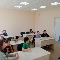 «В страну вредных и полезных продуктов»