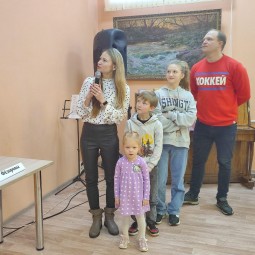 Семейный квест «Семейный книжный шкаф»