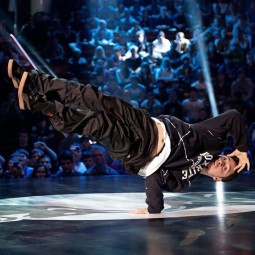 Танцуем Брейк-данс