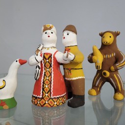Выставка «Сказки глиняной игрушки»