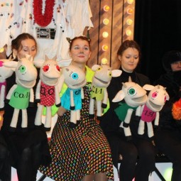 Спектакль «Про семь нот и семь козлят»