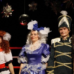 Спектакль «Жизнь забавами полна»