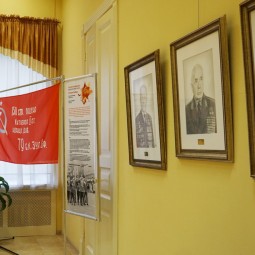 Идет война народная...