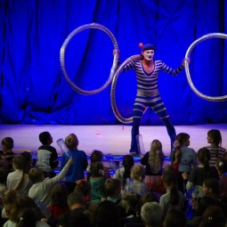 Цирковое шоу «Моряк»