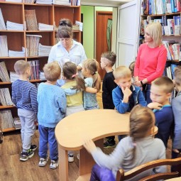 «Понедельник начинается в субботу»