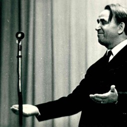 Выставка «Виктор Боков – больше чем поэт»