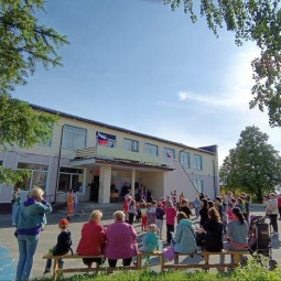 Концертная и развлекательная программа «Я живу в России»
