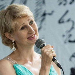 Концерт «Только раз бывают в жизни встречи…»