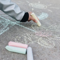 Фестиваль рисунков «Лето мелом»