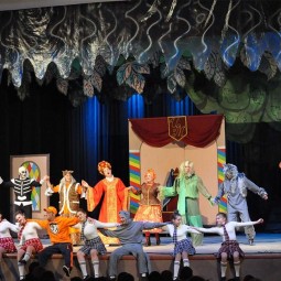 Спектакль «Каникулы в Лукоморье»