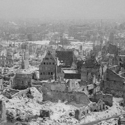 «С войной покончили мы счеты...»