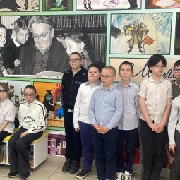 Книжная выставка «Маленькие книги об огромных сердцах»