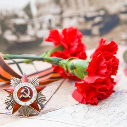 «Минувших лет живая память»