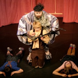 Спектакль «Мэри Поппинс»