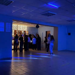 «До встречи на танцполе» - дискотека для молодёжи