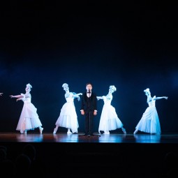 Светомузыкальное представление «Музыка звезд»