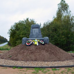 Памятник Отдельному казачьему корпусу войска Донского атамана М.И. Платова