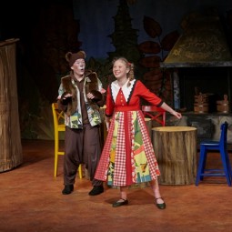 Спектакль «Маша и три медведя»