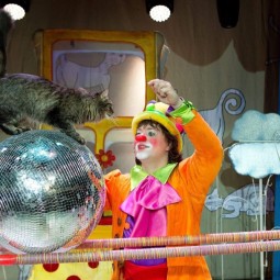 Спектакль «Кошки в городе»