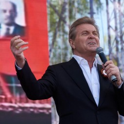 Трансляция видеоклипа «Мы – единое целое!»