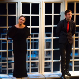 Трансляция спектакля «Дети солнца»