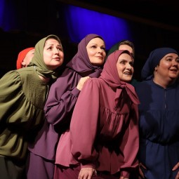 «Семь мисок, семь ложек»