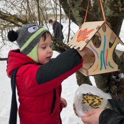 «Наши крылатые друзья» – экологический час для детей к Международному дню птиц.