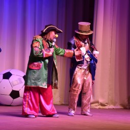 Цирковой спектакль «Приветик, интернетик»