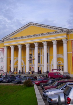 Дмитровский драматический театр «Большое Гнездо»