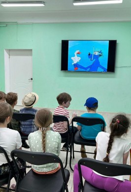 «Герои вне времени» - показ короткометражного фильма от телеканала «Своё ТВ» в поддержку СВО