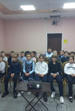 Час кино