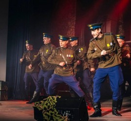 Спектакль «Небесный тихоход»