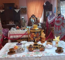 Программа «В купеческом доме на Воскресенской площади»