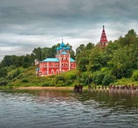 Выставка «Есть только миг»