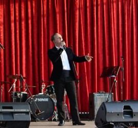 «Гори, гори, моя звезда» — вечер старинного русского и цыганского романса