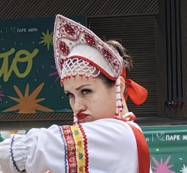 Царевна Несмеяна в Городе Профессий