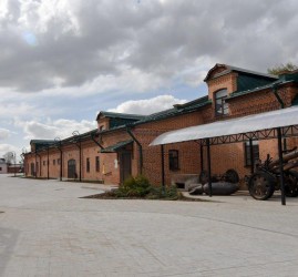 Экспозиции галереи «Каретный сарай»