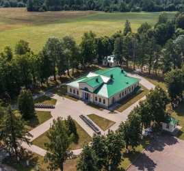 Экспозиции на территории Бородинского музея