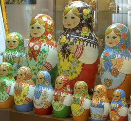 Тематическая экскурсия «Музей русской матрешки»